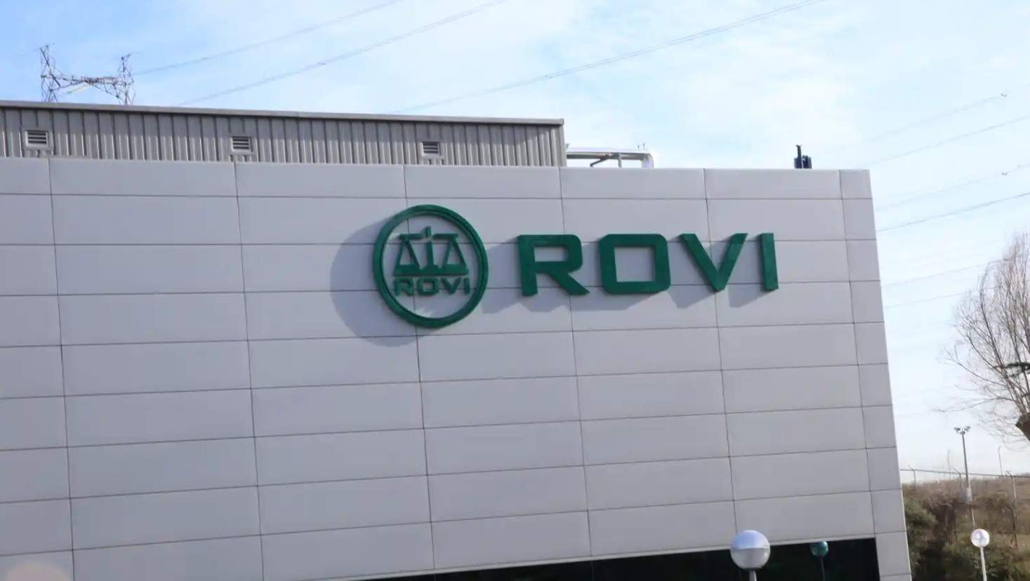 Rovi ajusta a la baja ingresos y ganancias por el descenso en las ventas de vacunas contra el Covid