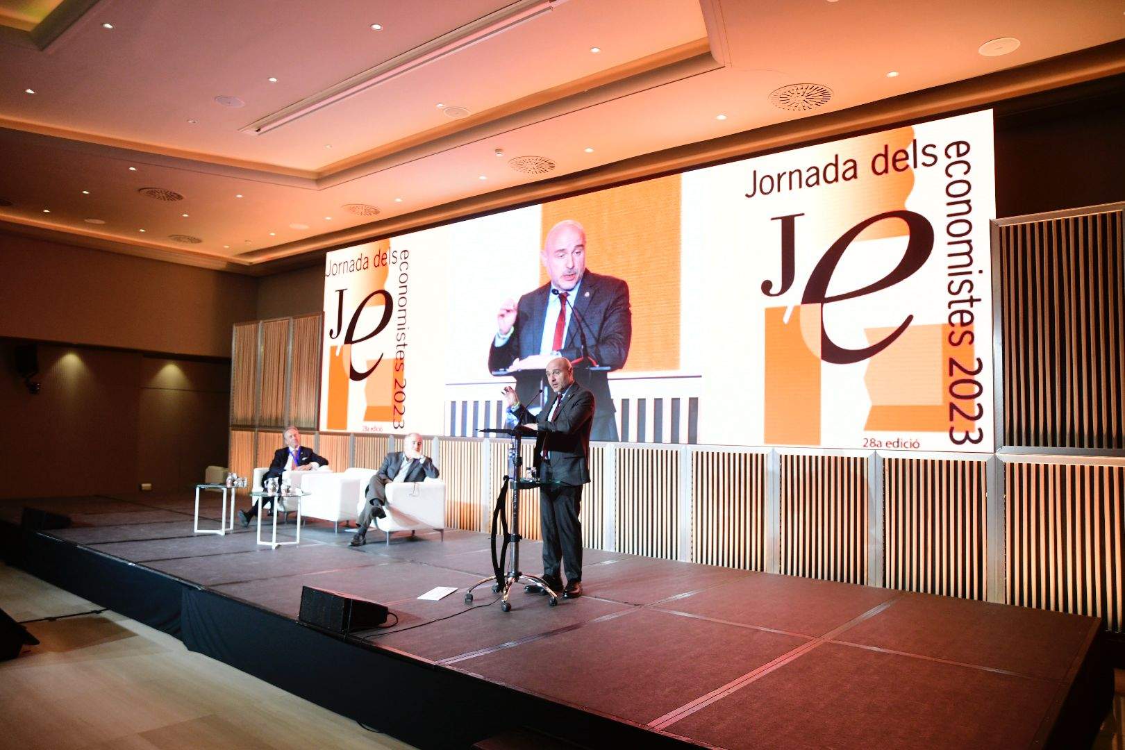 Puig de Travy, Romero y Rull presiden la Jornada de los Economistas 2024 en Barcelona