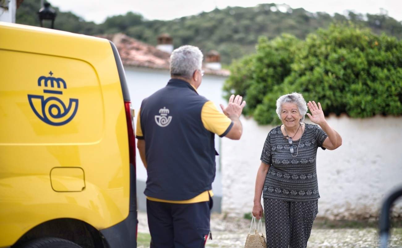 El acuerdo de la banca y Correos no funciona: la gente no lo conoce y apenas se usa