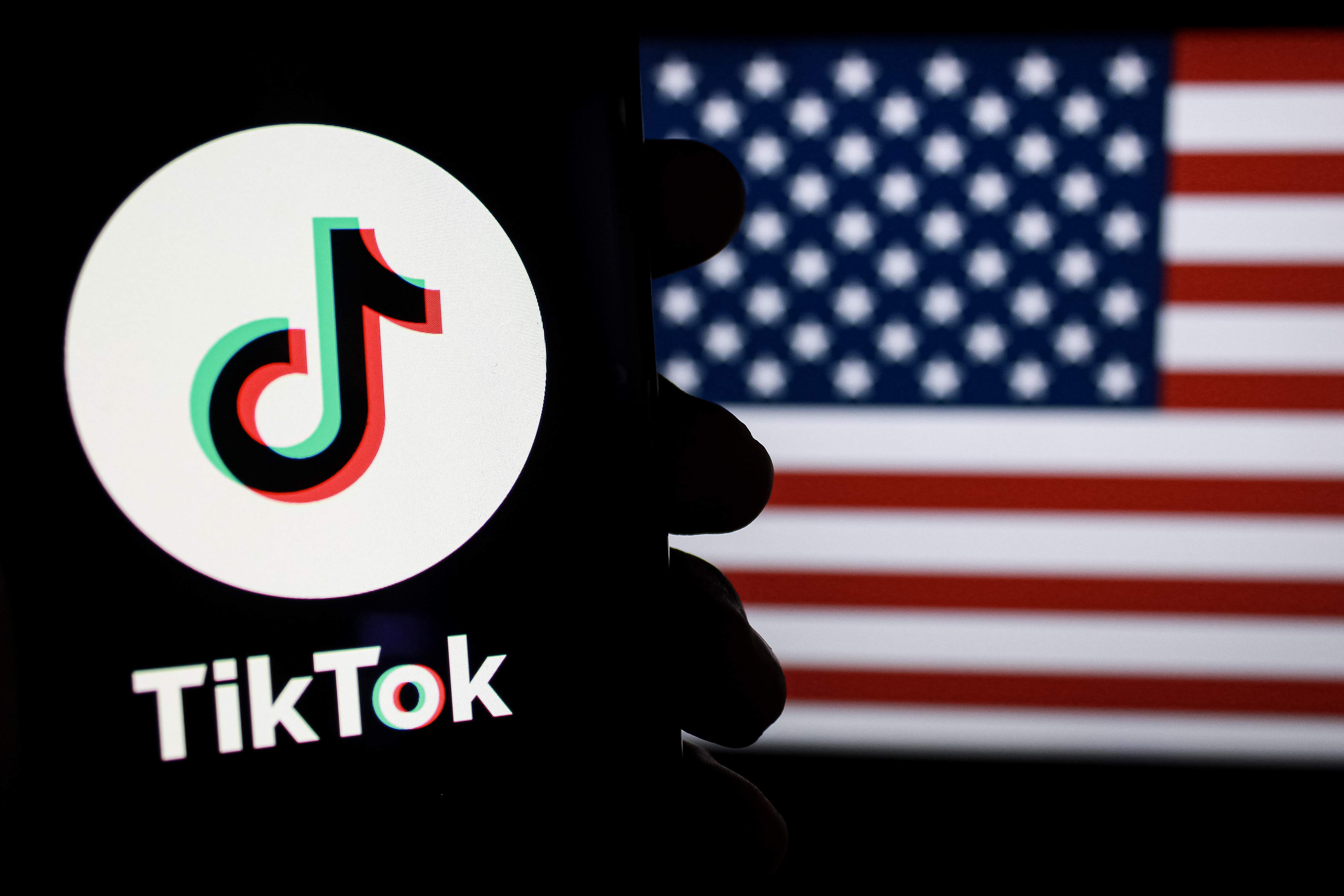 EuropaPress 6390562 07 december 2024 indonesia bandung tiktok logo is displayed on smartphone