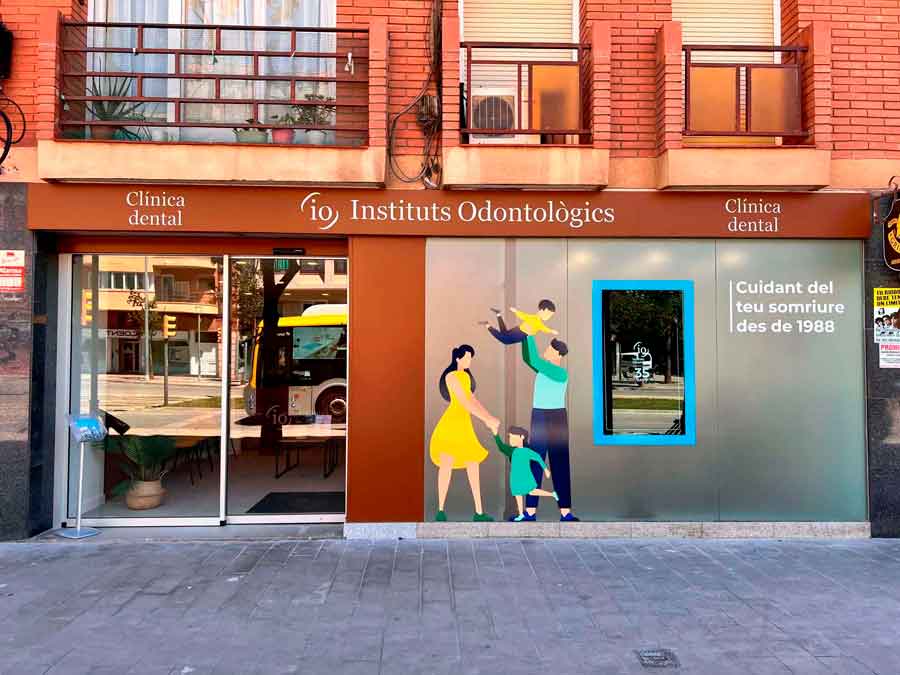 Nou centre de la cadena Instituts Odontològics, a Esplugues de Llobregat (Barcelona)