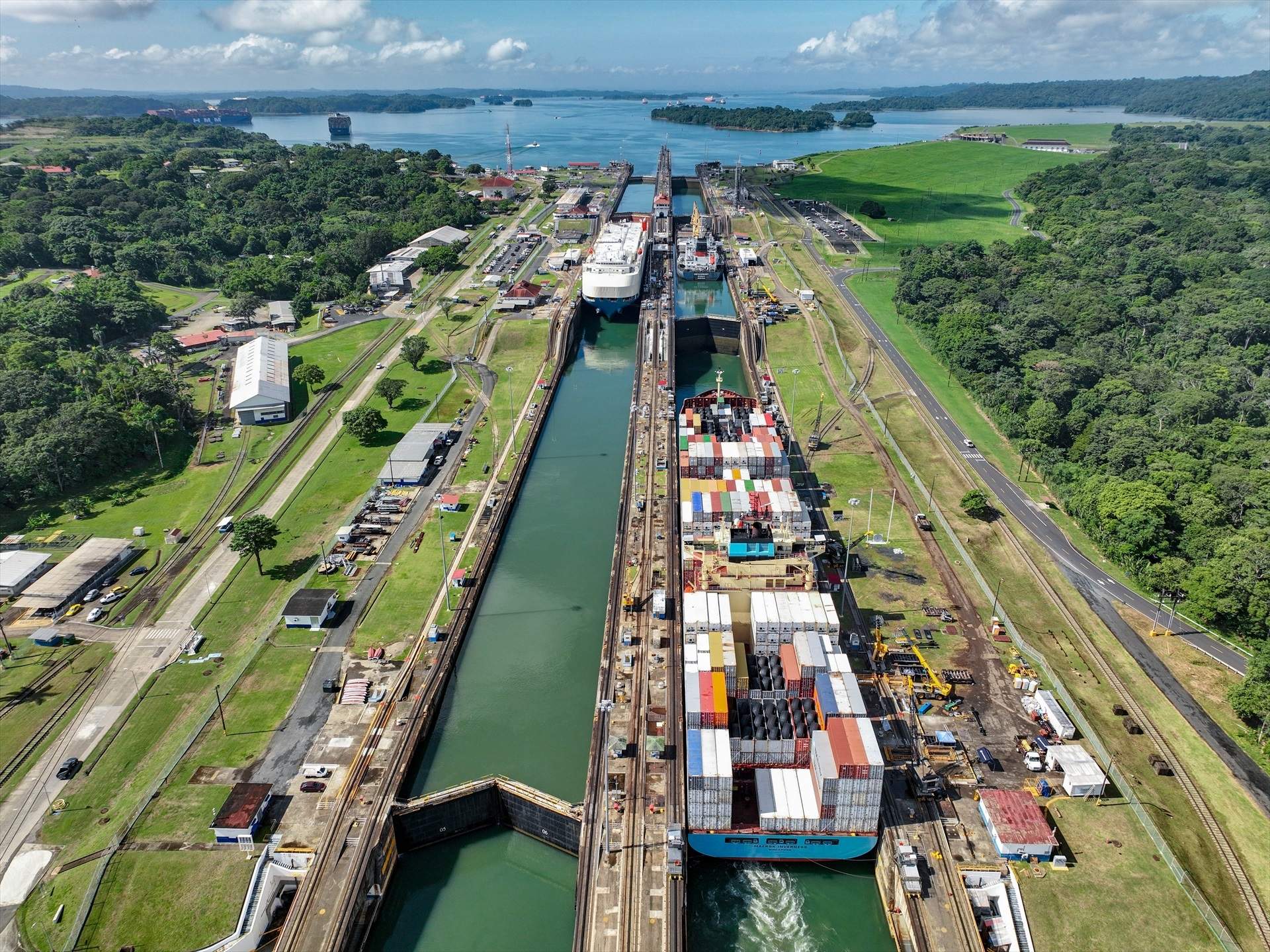 Aquests són els operadors de ports de Panamà que vigila Trump