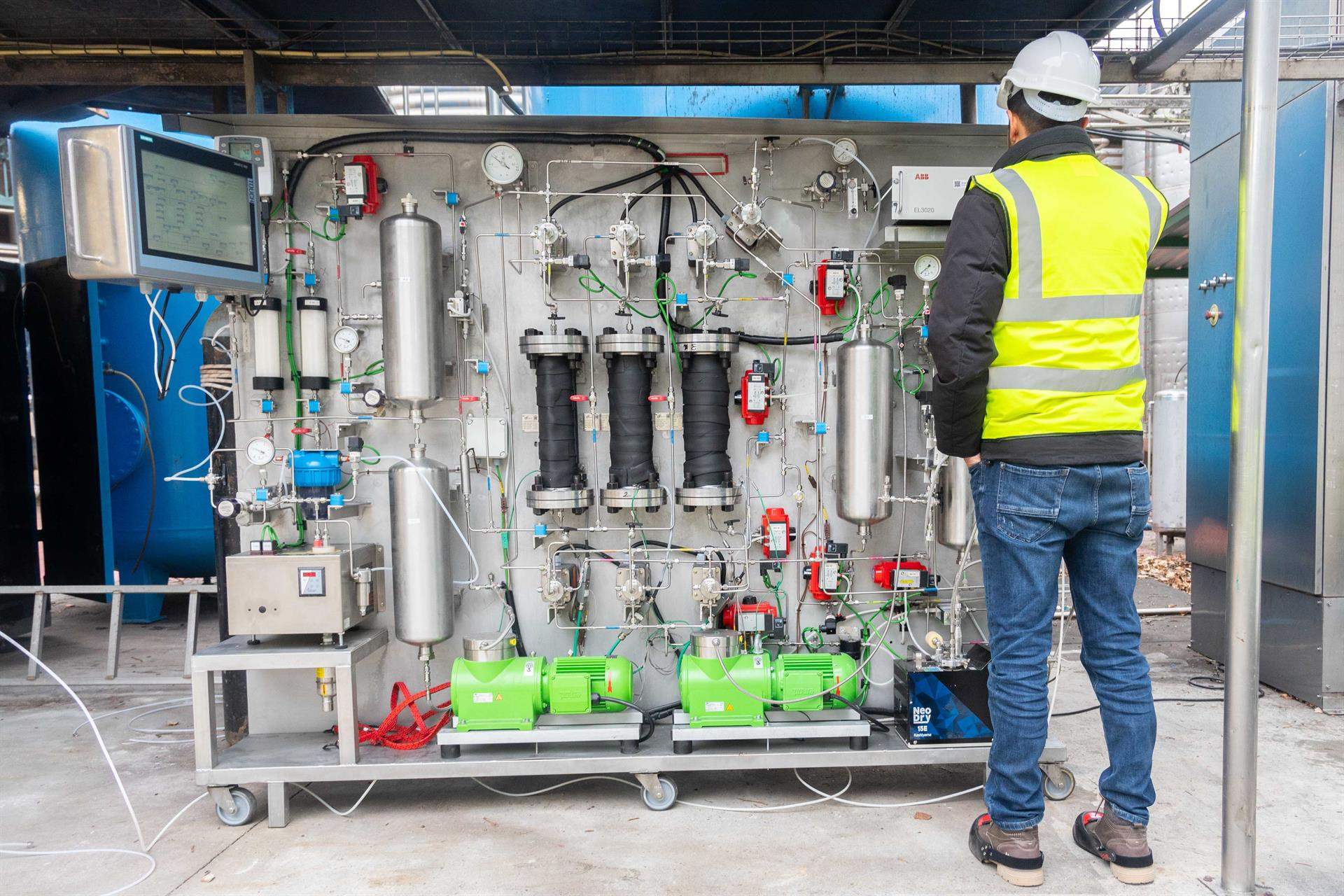 Sistema de captura de CO2 que ha instalado Orchestra Scientific en la bodega Familia Torres