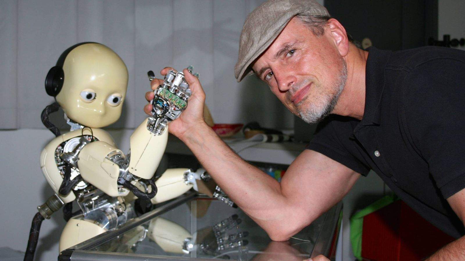 Schmidhuber, uno de los padres de la IA: "En 30 años viviremos más cambios que en toda la historia"