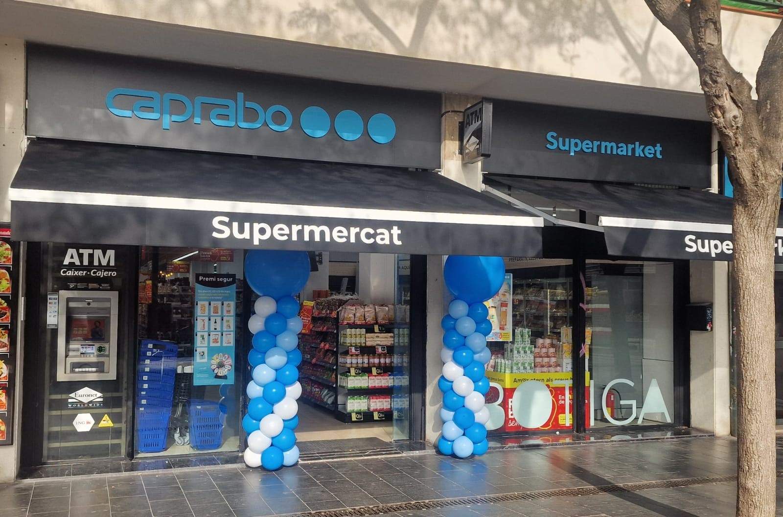 Un supermercat de l'ensenya Caprabo, a Barcelona. Foto Caprabo