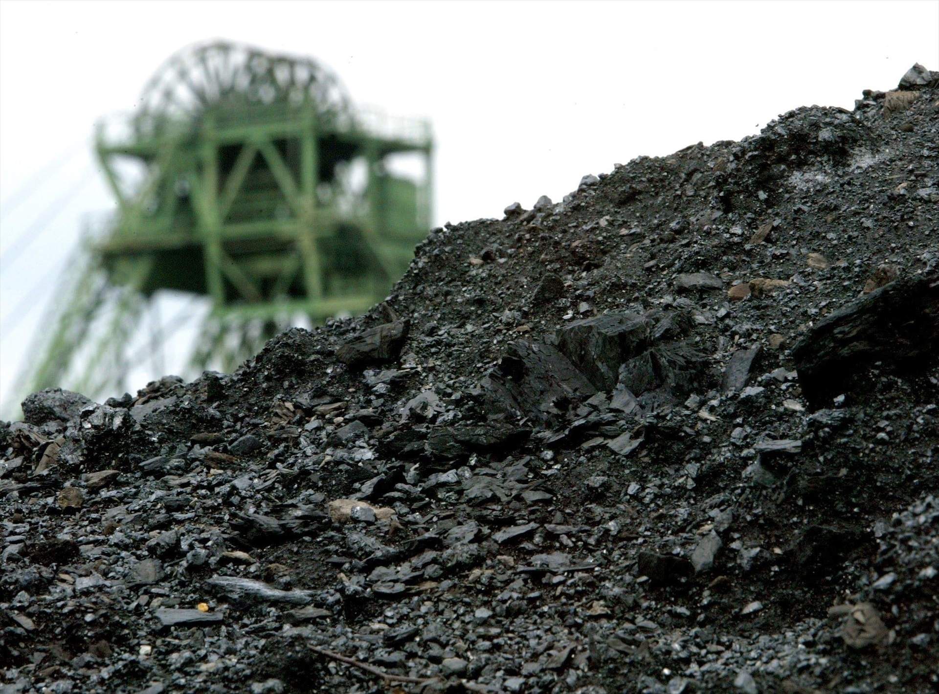 Europa aposta per Espanya per dependre menys dels minerals i terres rares de la Xina