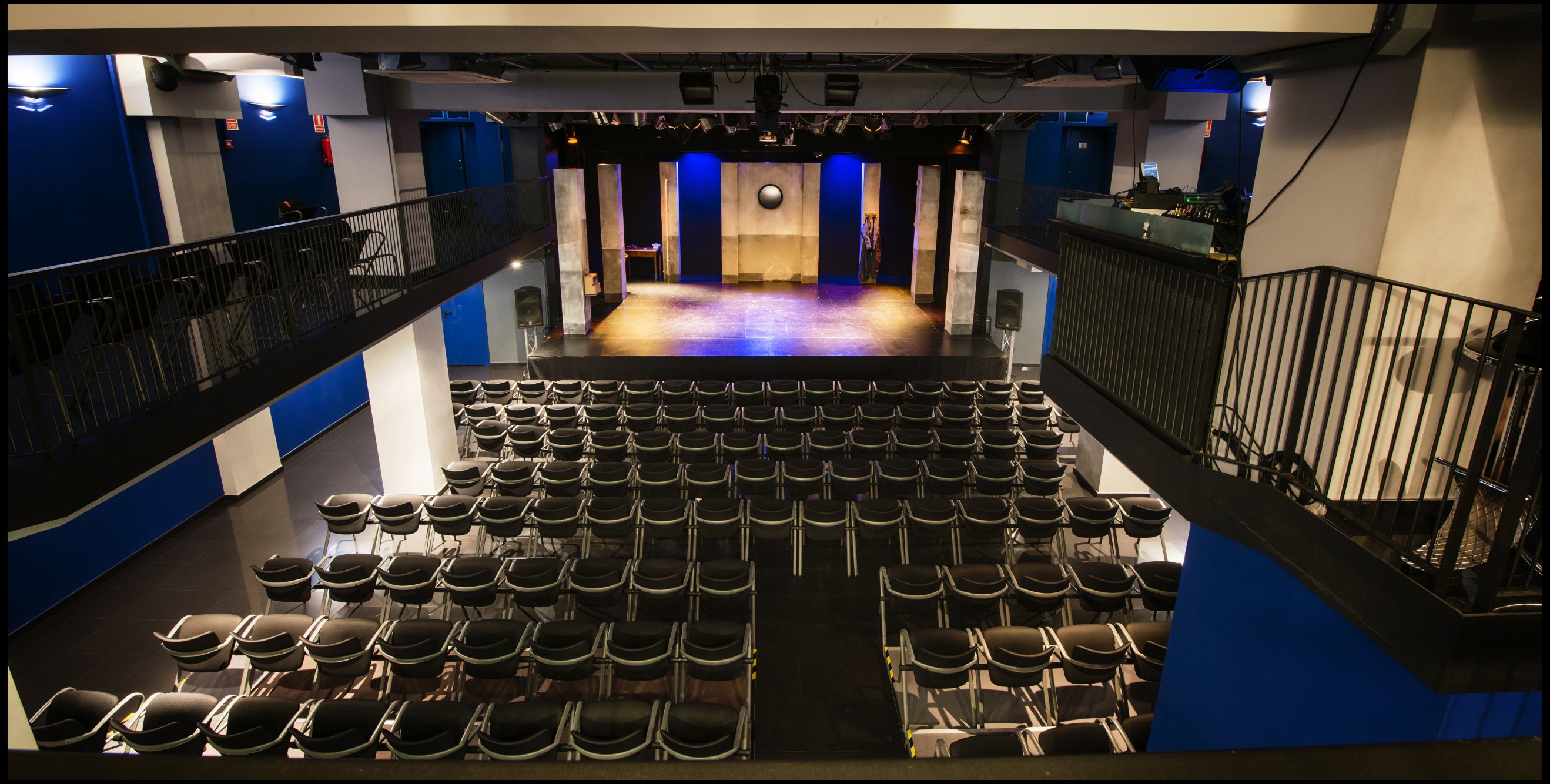 Barcelona recupera un teatre: la Sala Muntaner reobrirà amb una nova gestió