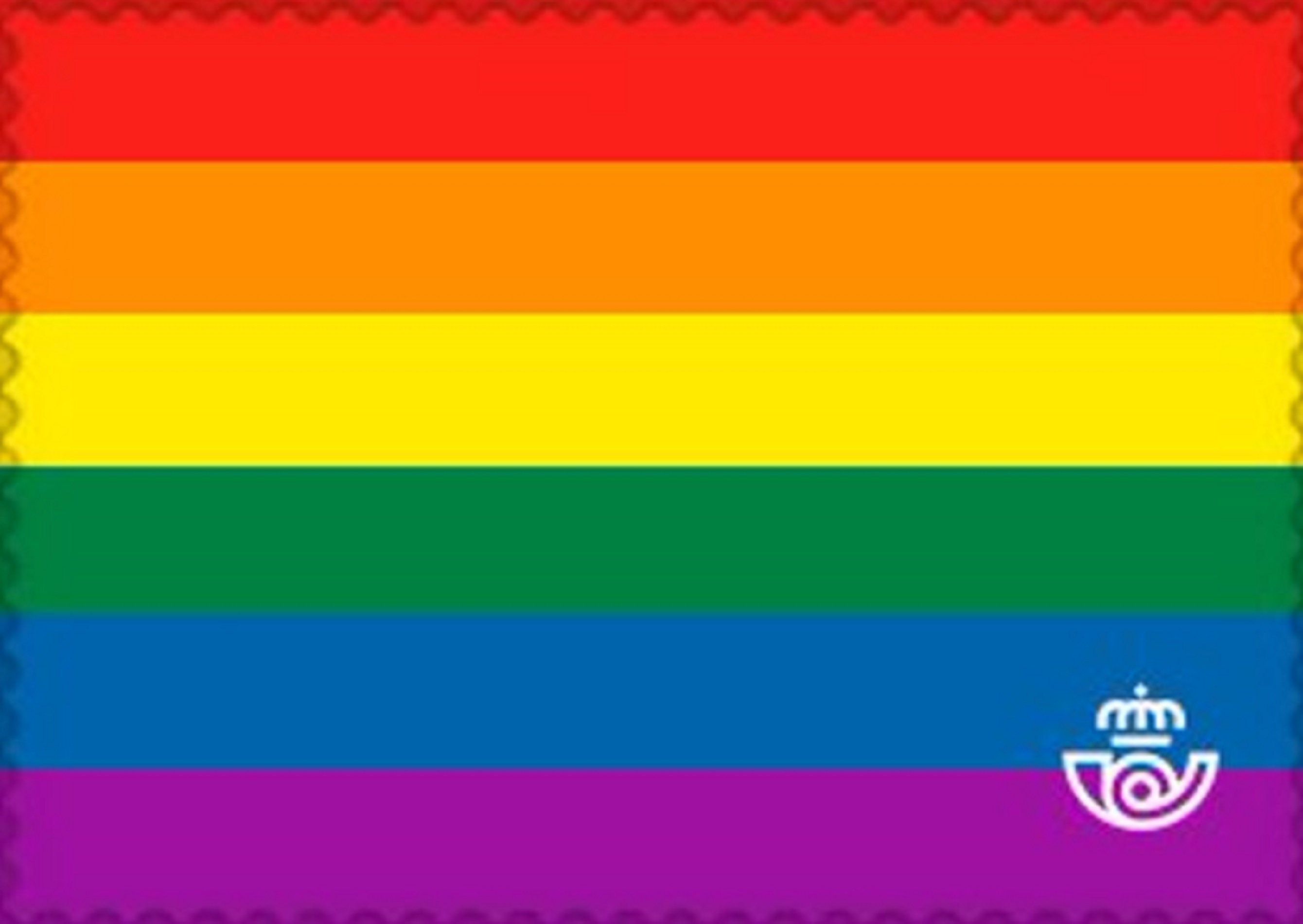 Ataque homófobo a uno de los buzones de Correos con la bandera LGTBI