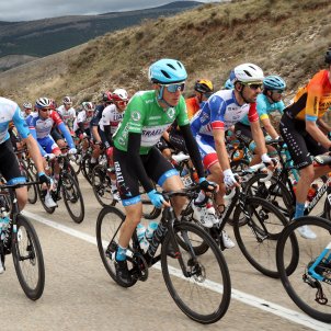 Martin Gana La Etapa De La Vuelta Y Roglic Se Mantiene L Der