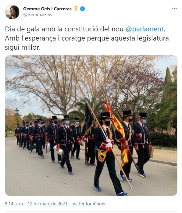 Tweet contitución parlament mossos gala