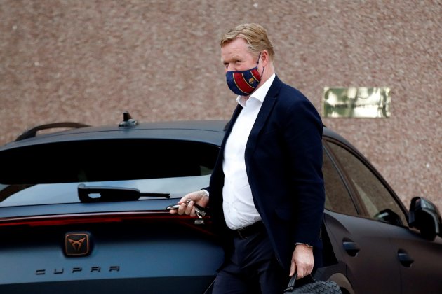 Ronald Koeman coche EFE