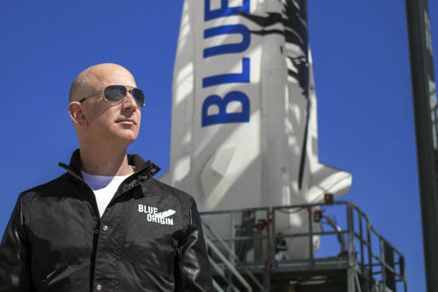 Jeff Bezos Blue Origin New Shepard Efe