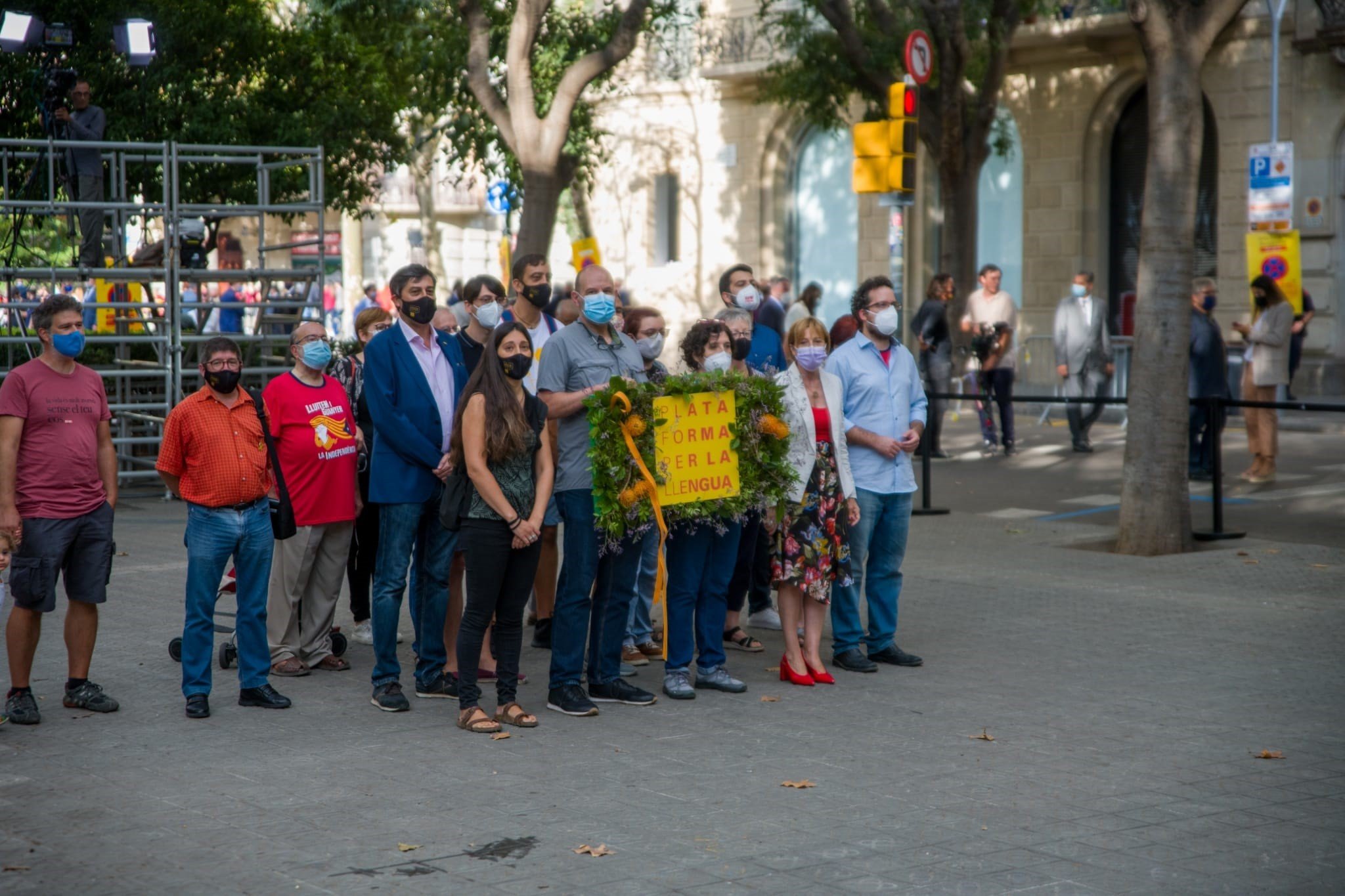 ofrena Plataforma per Llengua Diada EP