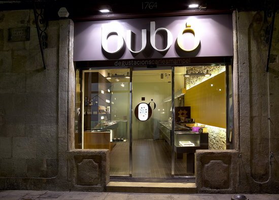 Bubo Born es el mejor local para comer postres de Barcelona según TripAdvisor: chocolate hecho arte