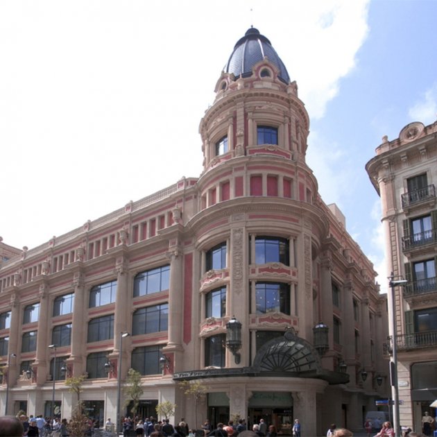 El Corte Inglés pone venta el centro de Portal de l'Àngel de Barcelona