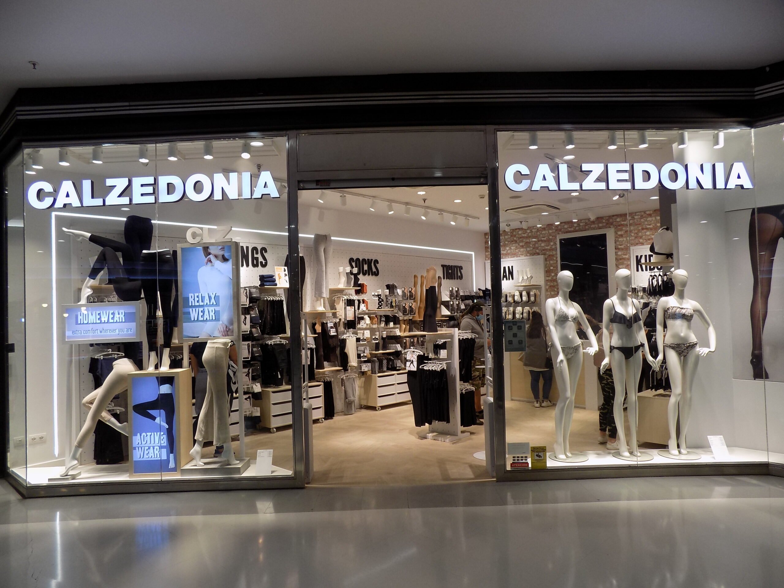 Calzedonia porta les mitges al luxe per a totes les butxaques