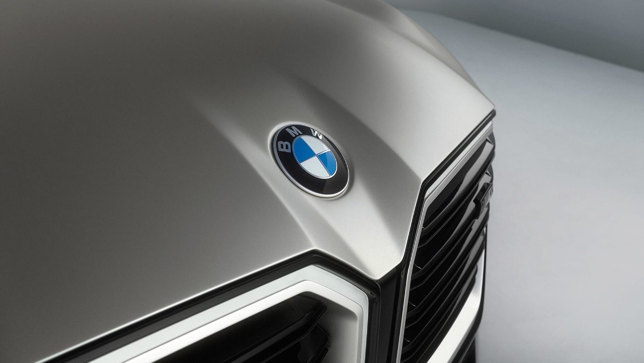 El nuevo interior de BMW es lo más parecido a ir al cine con una novedad pionera y revolucionaria