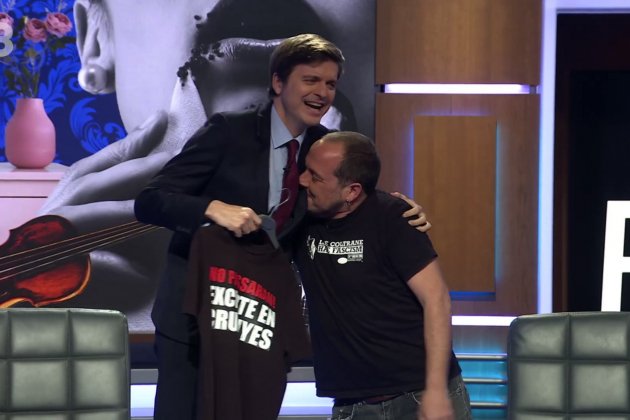 Marc Giró y David Fernández camiseta TV3