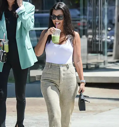 Kourtney Kardashian/ Agencia