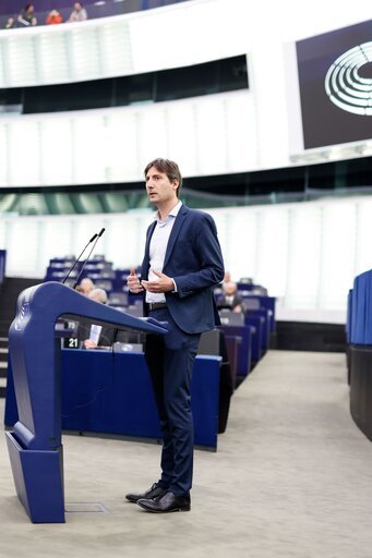 El eurodiputado d'ERC Jordi Solé en el debate del Parlamento Europeo sobre Pegasus   Parlamento Europeo