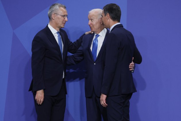 joe biden, stoltenberg, pedro sánchez cumbre otan 2022 madrid efe