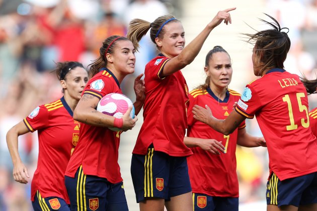 Mamposteas primer gol Espanya Finlandia euro women's 2022 / Foto: @WEURO2022