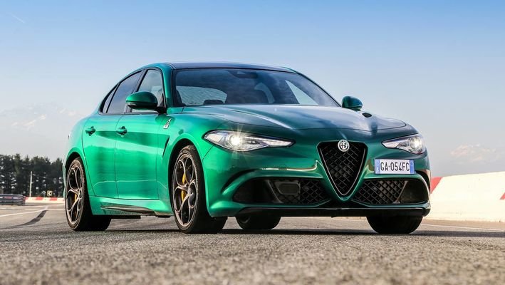 Alfa Romeo toma la decisión y transforma uno de sus modelos más icónicos