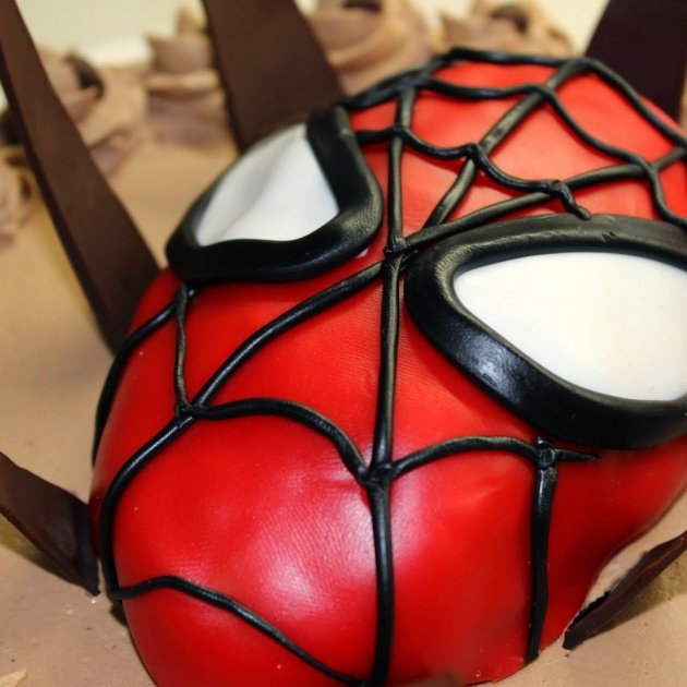 Pastel de Spiderman | Recetas de La Gourmeteria