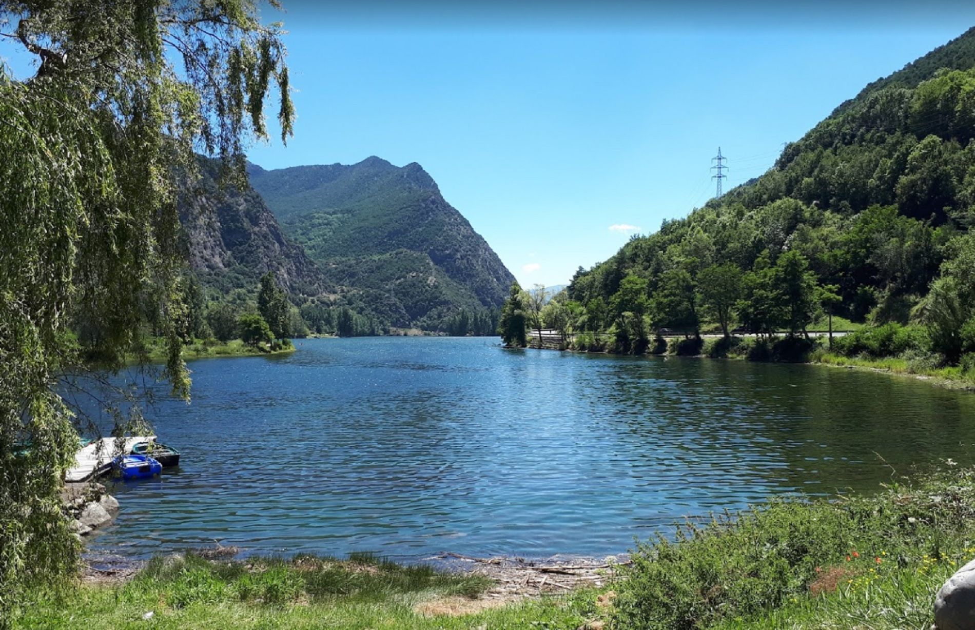 El pueblo catalán ideal para visitar en cualquier época del año: un paraíso entre montañas