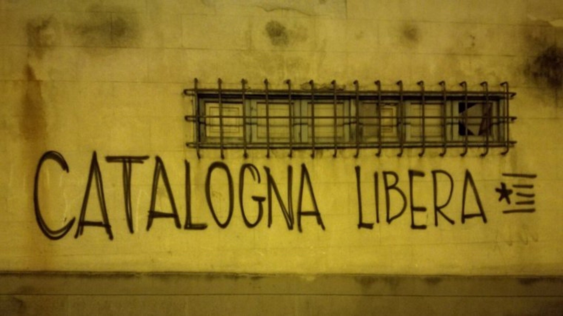 Aparecen pintadas en Palermo a favor de la libertad de Catalunya