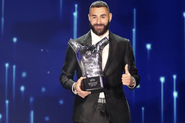 Karim Benzema premi millor jugador / Foto: EFE