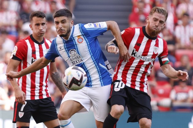 Athletic Club Espanyol Iker Muniain Oscar Gil / Foto: EFE