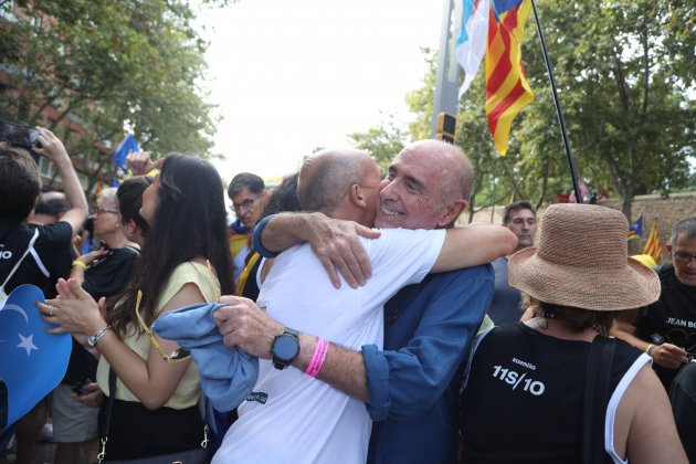 Diada nacional de catalunya Lluís Llach Drassanes abraçada / Foto: Montse Giralt