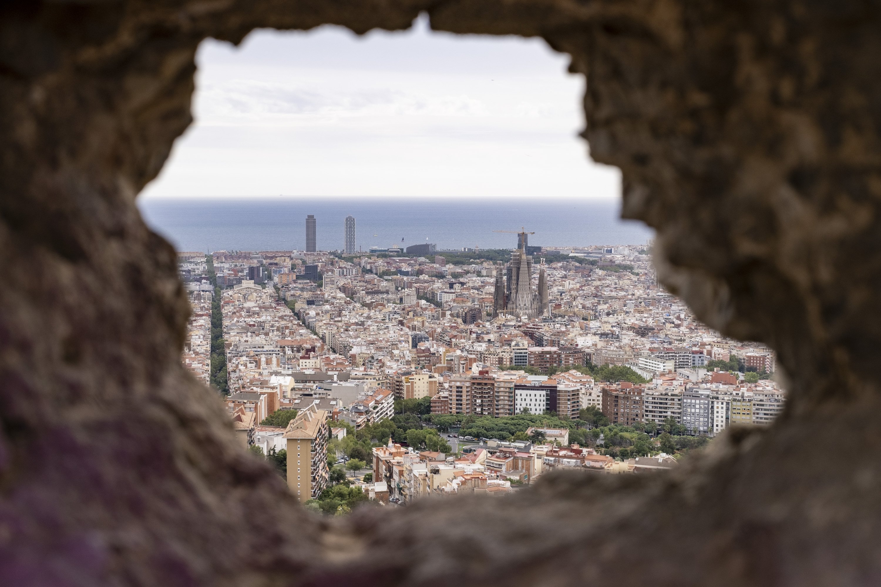 Barcelona recuperará dos concejales en 2027 si mantiene la población actual