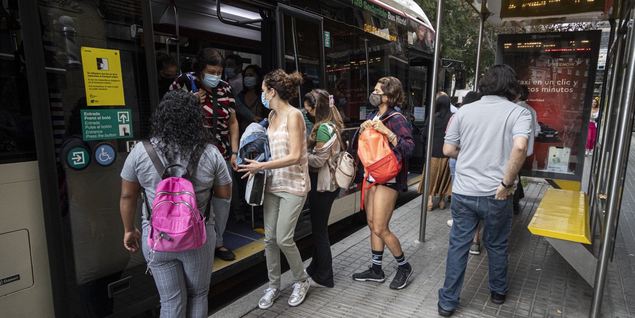 La Huelga De Autobuses De Barcelona Se Inicia El 17 De Octubre, A La ...