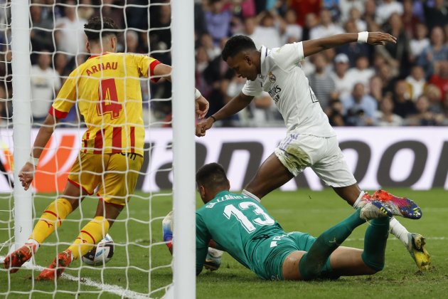 Rodrygo Gazzaniga gol Real Madrid Girona / Foto: EFE