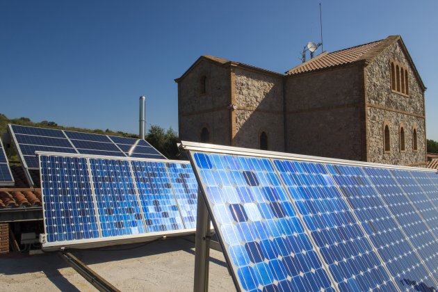 Energia renovables al centre d'informació de la Pleta, al Parc del Garraf   Diputació de Barcelona