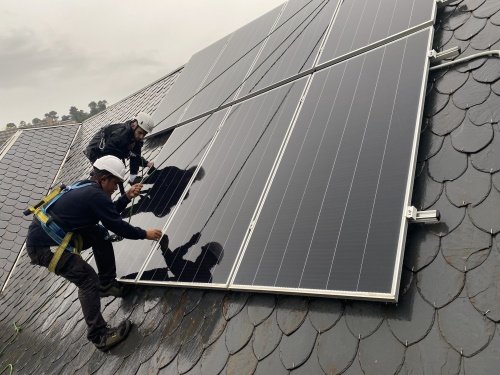 Operarios Placas Solares / Solarprat Operarios Placas Solares / Solarprat