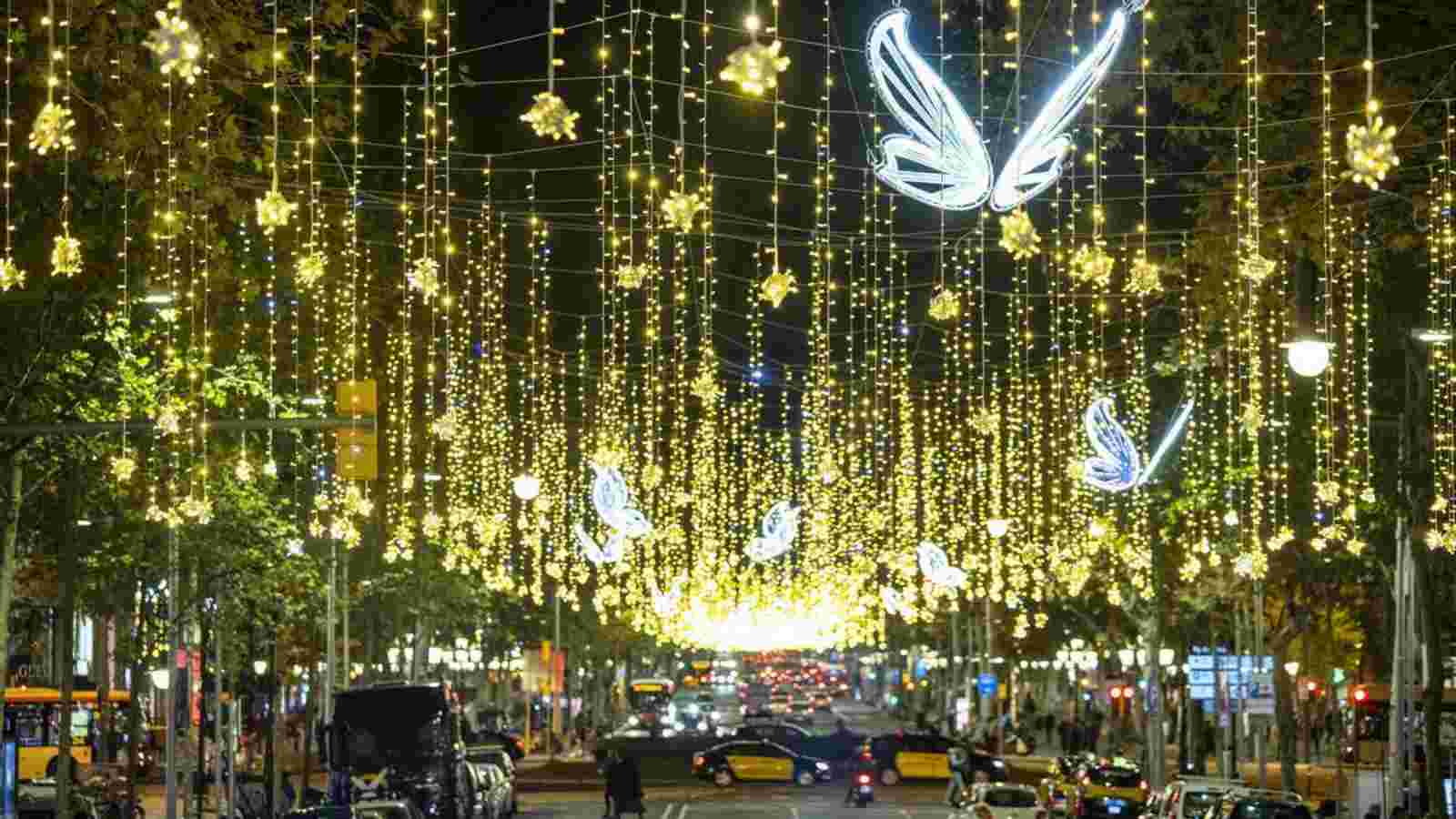 Afectaciones en el paseo de Gràcia por el acto de encendido de las luces de Navidad