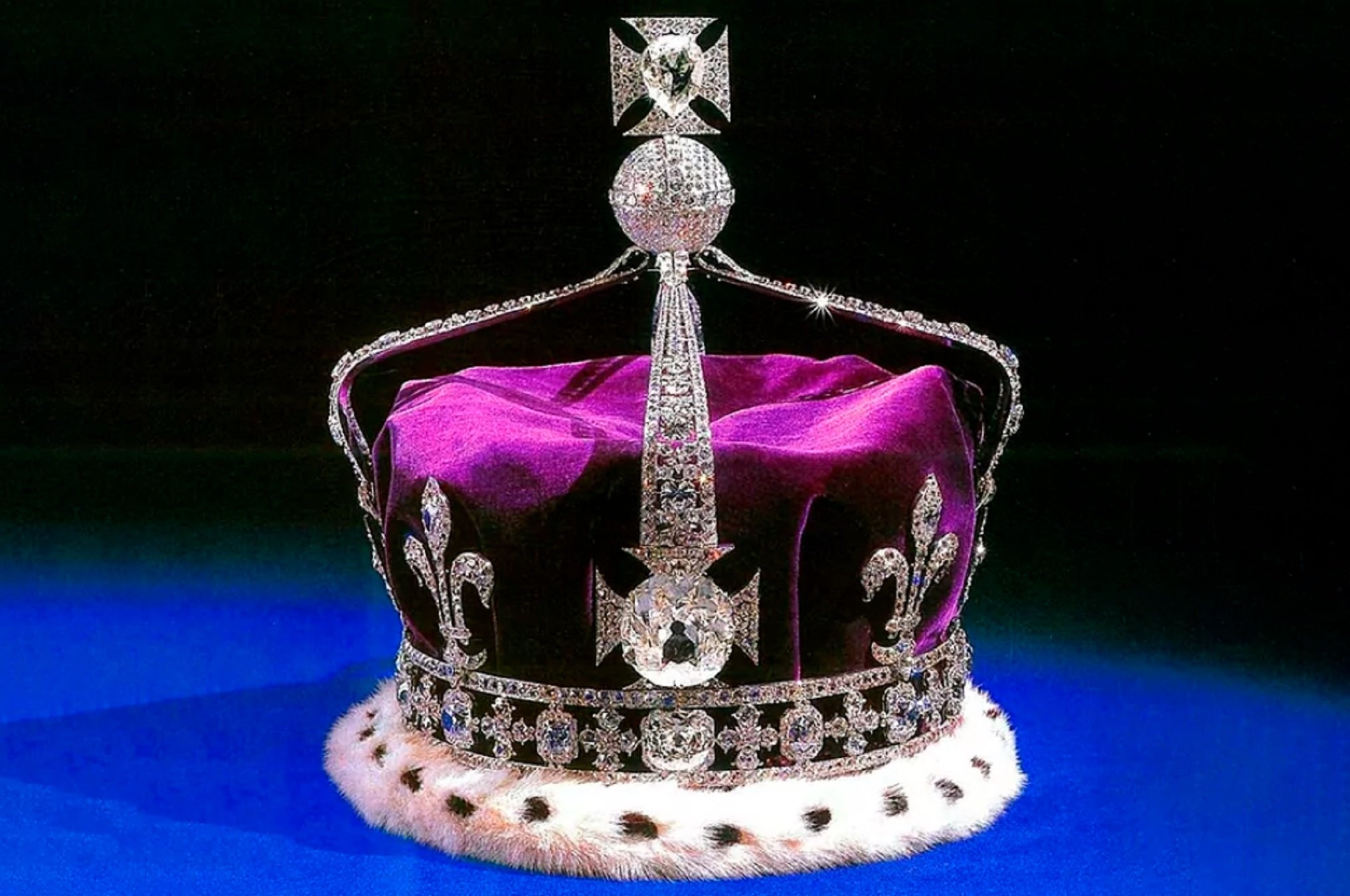 La corona d'Isabel II i el Koh i noor