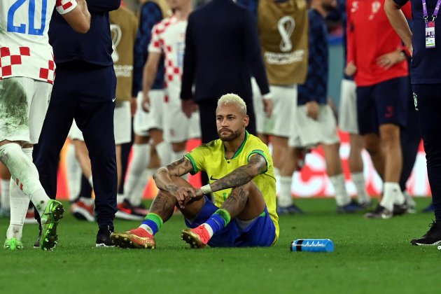 Neymar triste eliminado Brasil / Foto: EFE - Neil Hall