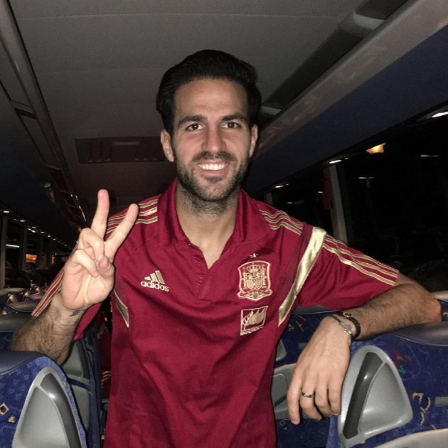 Cesc Fàbregas se lo lleva del Barça y le hace un favor a Deco y Joan Laporta