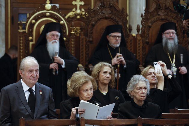 Reyes e infantas funerales Atenes EFE