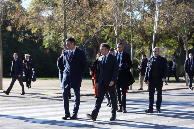 Arribada Macron cumbre Hispanofrancesa (2), foto: Montse Giralt