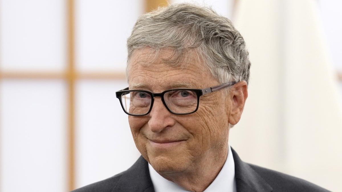 Bill Gates respon a la pregunta més crítica en una entrevista de treball: Per què contractar-lo?