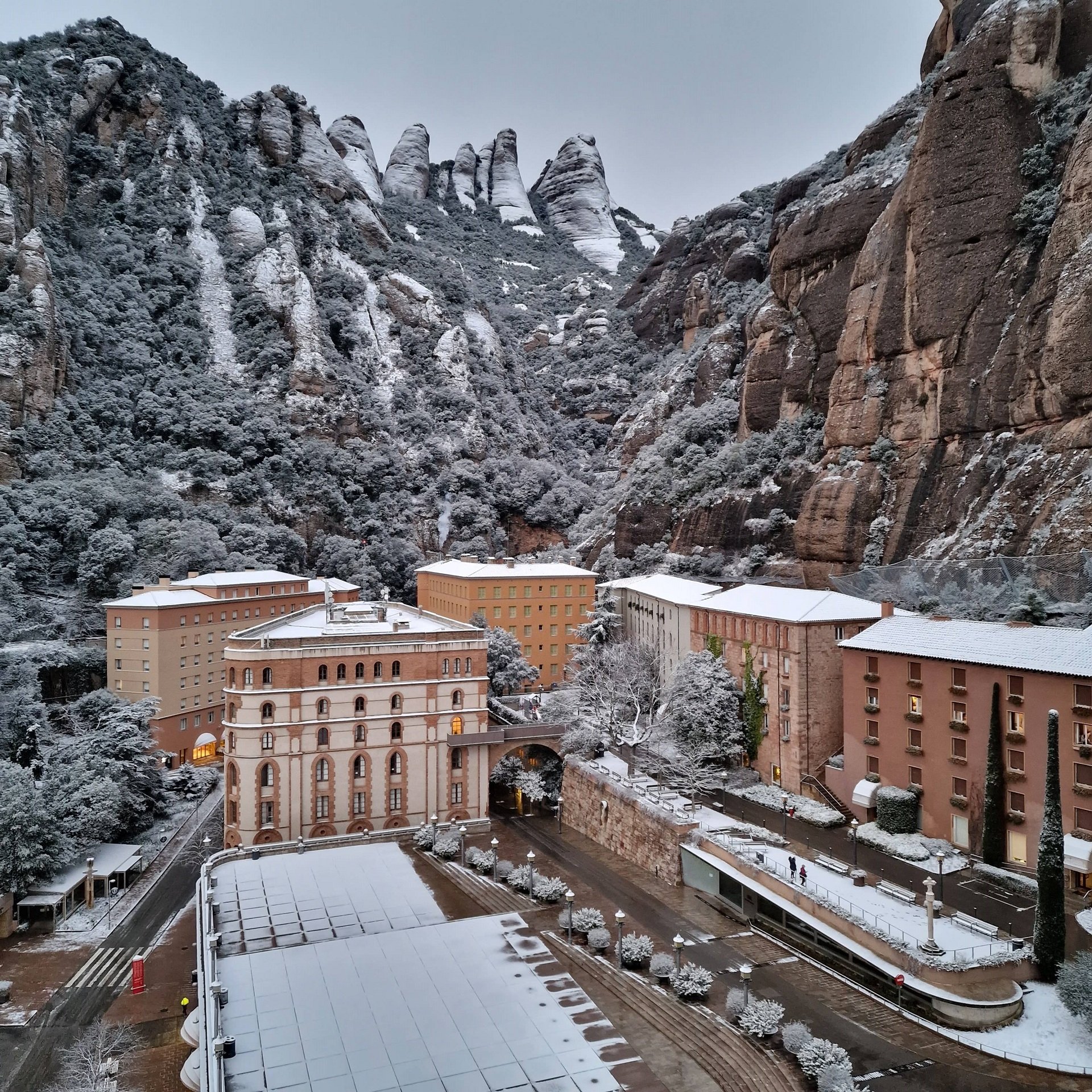 Neu a Montserrat