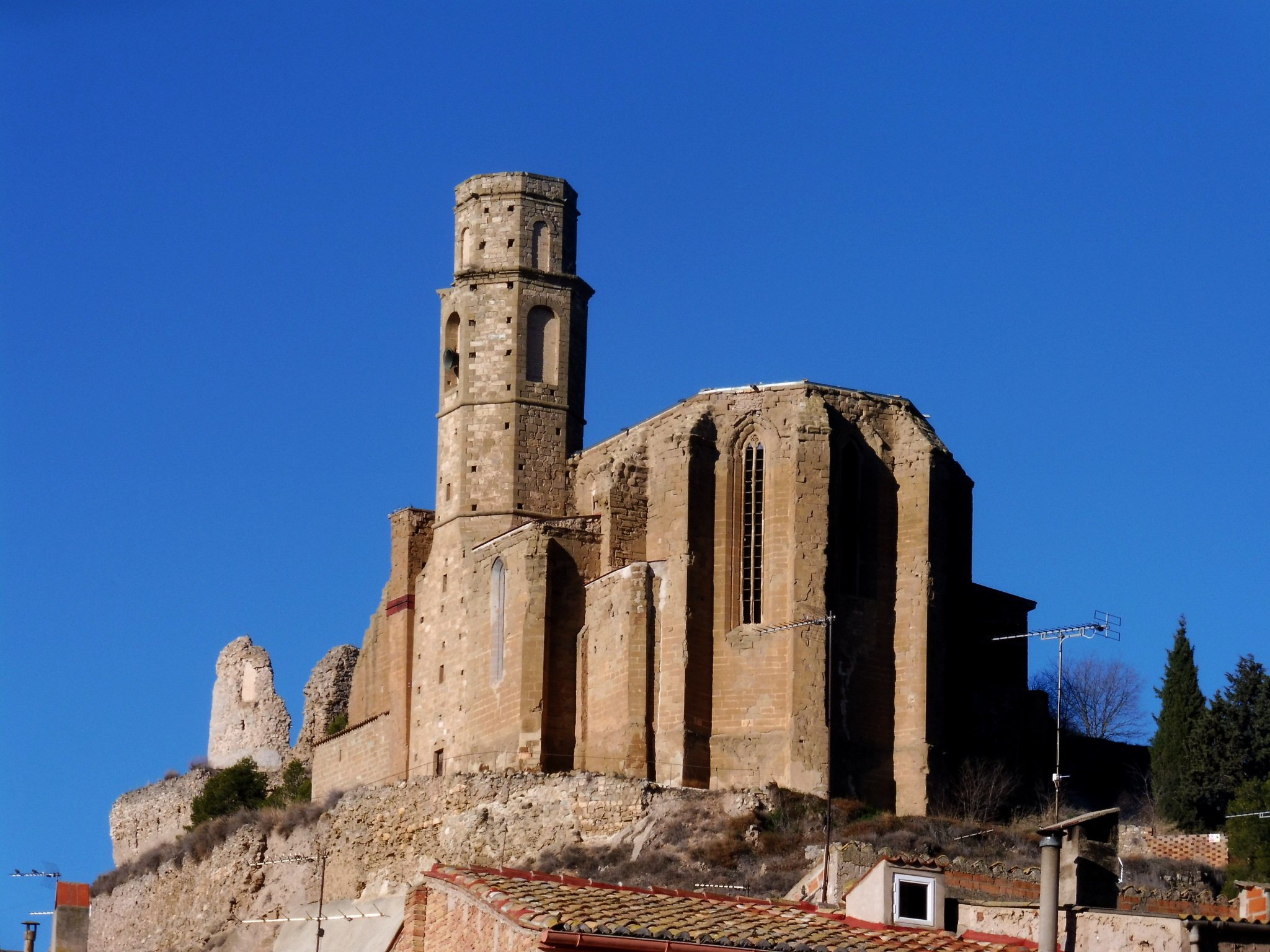 Tres monuments de Catalunya, en una llista de patrimoni en perill de desaparició