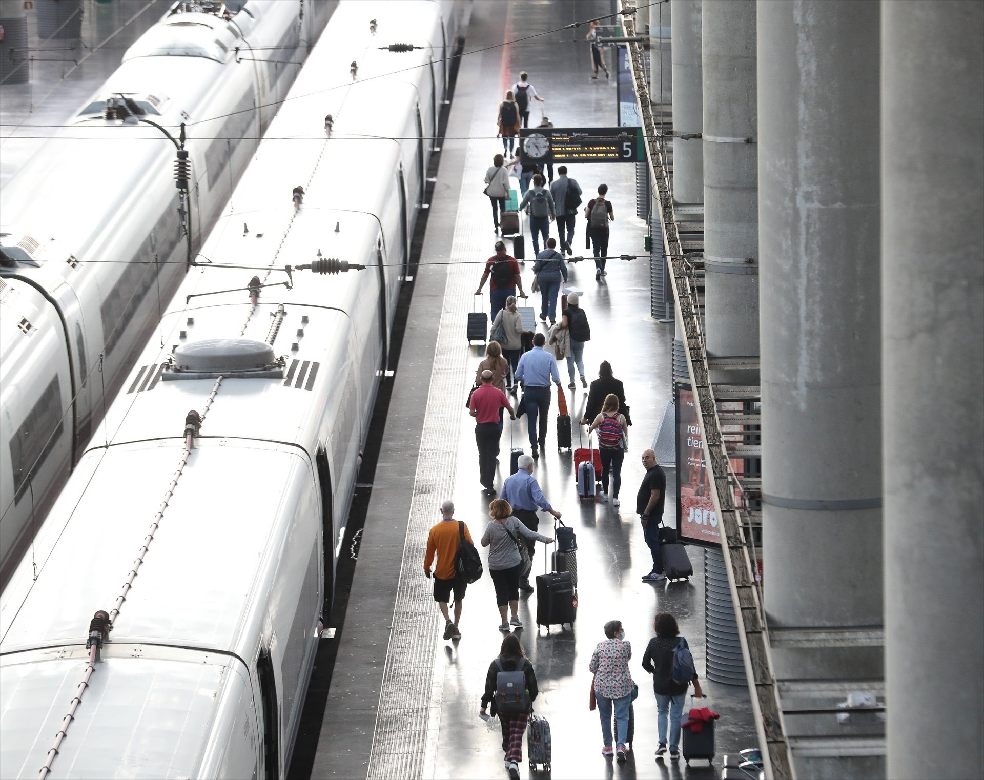 Renovats els descomptes a joves per viatjar amb tren per Espanya i Europa aquest estiu