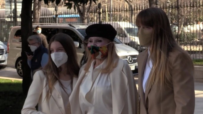 Carmen Thyssen y sus hijas GTRES Carmen Thyssen y sus hijas GTRES