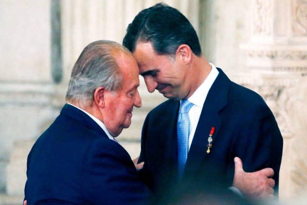Felipe VI y Juan Carlos I (Efe)